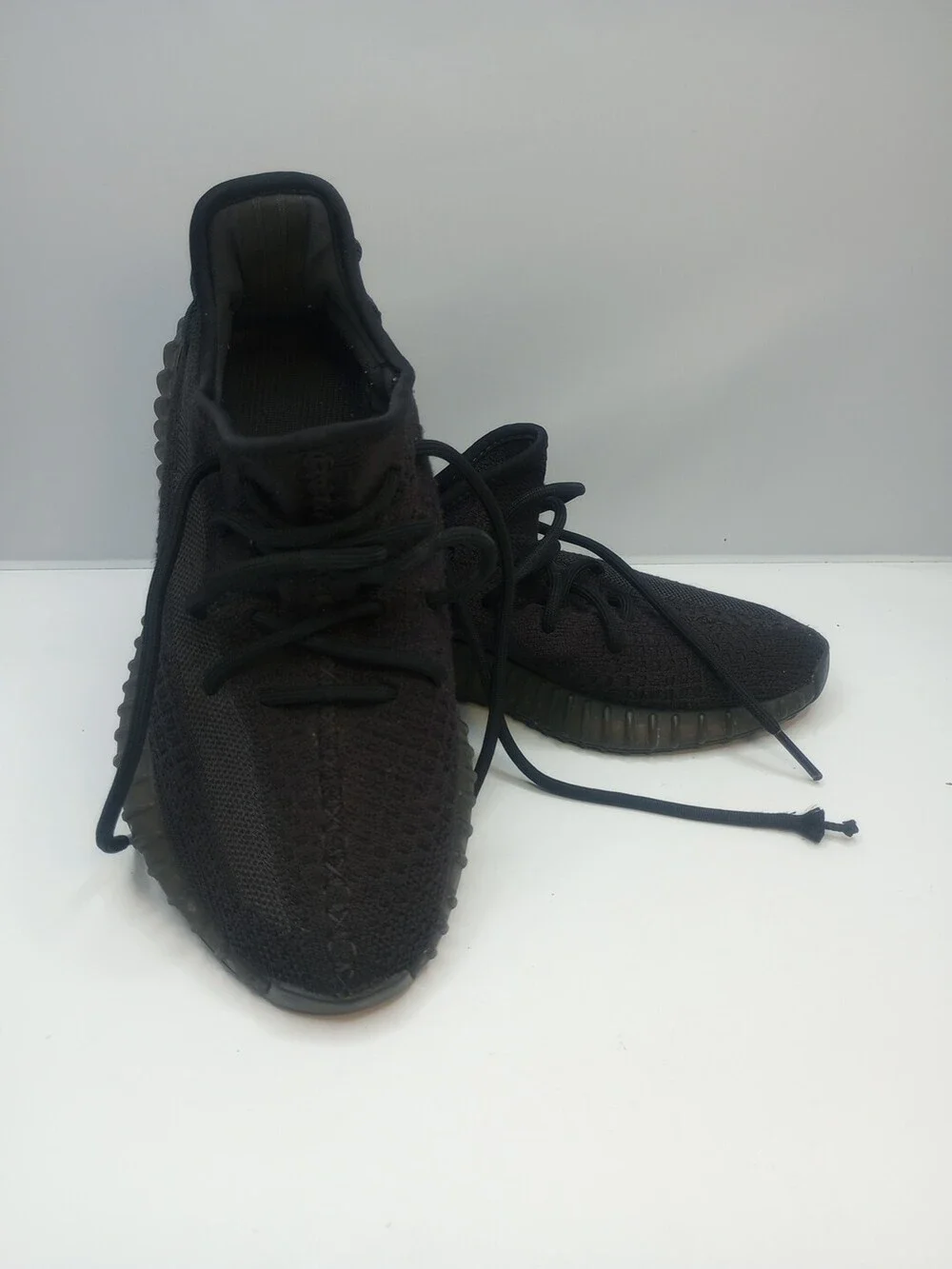 Adidas Men's 7.5M Black Ape 779001 02/22 Yeezy Boost 350 V2 Low Onyx Sneakers